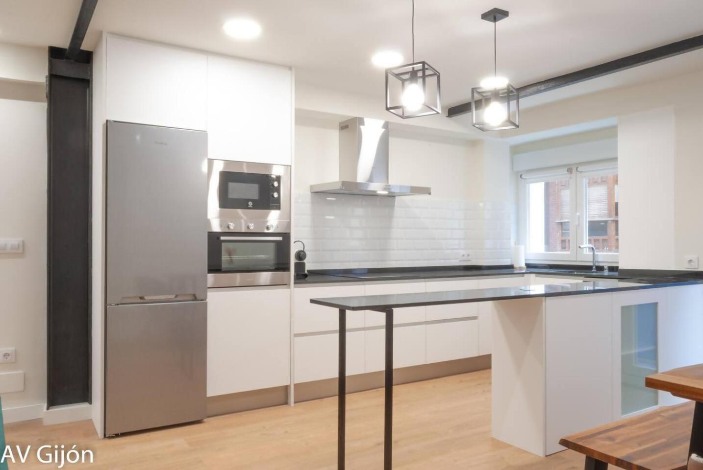 Apartamento La Playa 17 Gijón Kültér fotó