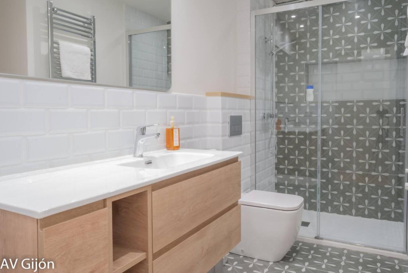Apartamento La Playa 17 Gijón Kültér fotó