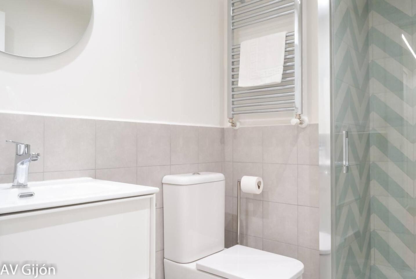 Apartamento La Playa 17 Gijón Kültér fotó