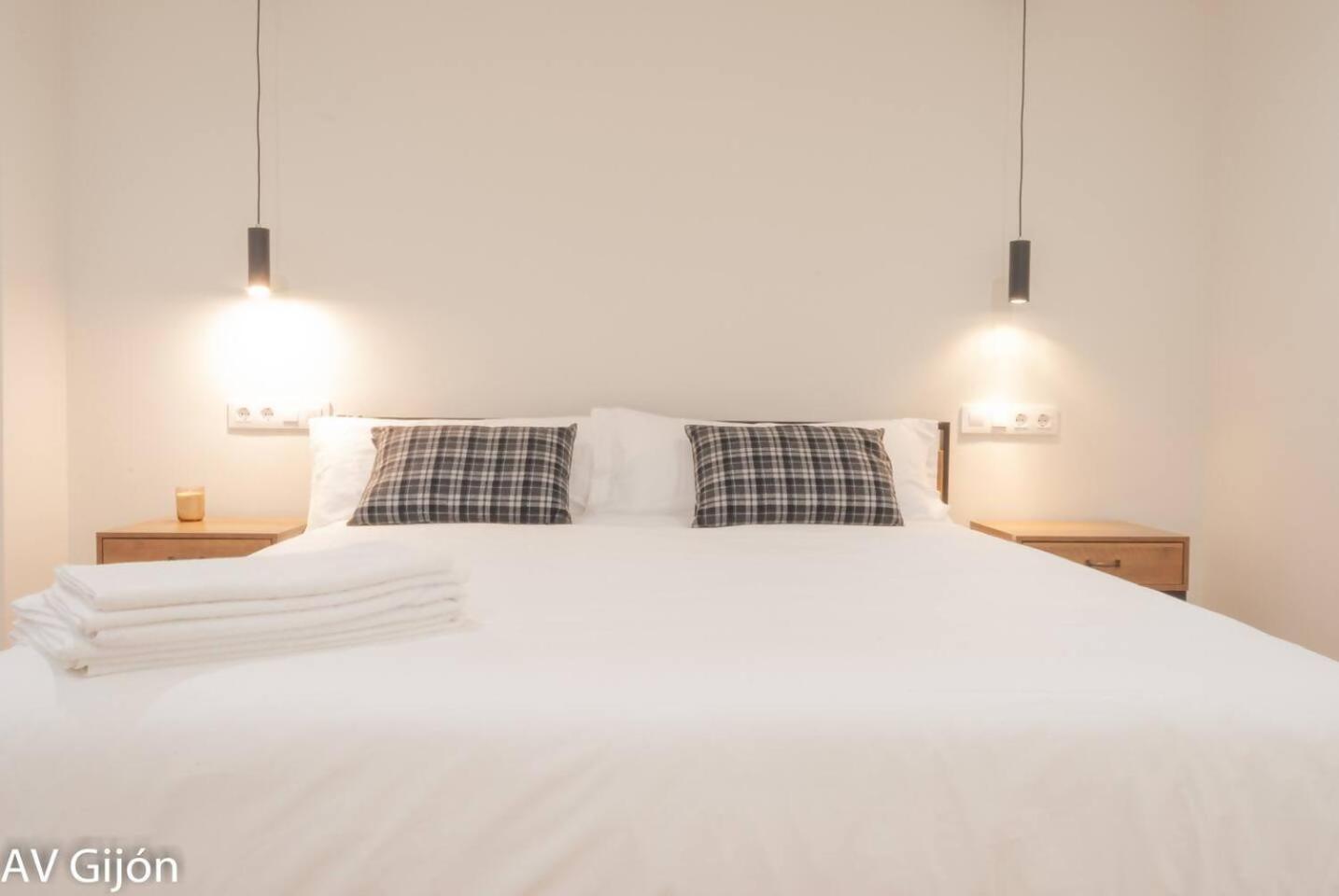 Apartamento La Playa 17 Gijón Kültér fotó